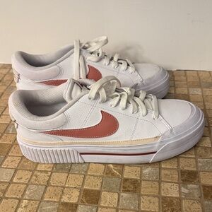 Women's 8.5 Nike White and Pink Sneakers